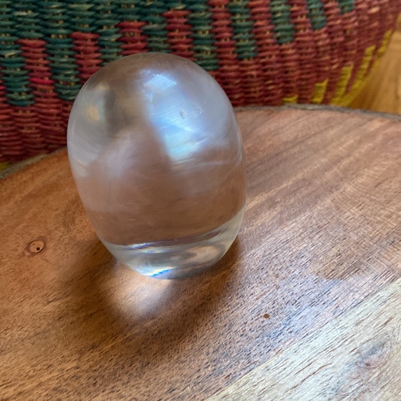 Vintage decorative etched glass owl figurine or paperweight - Picture 8 of 11